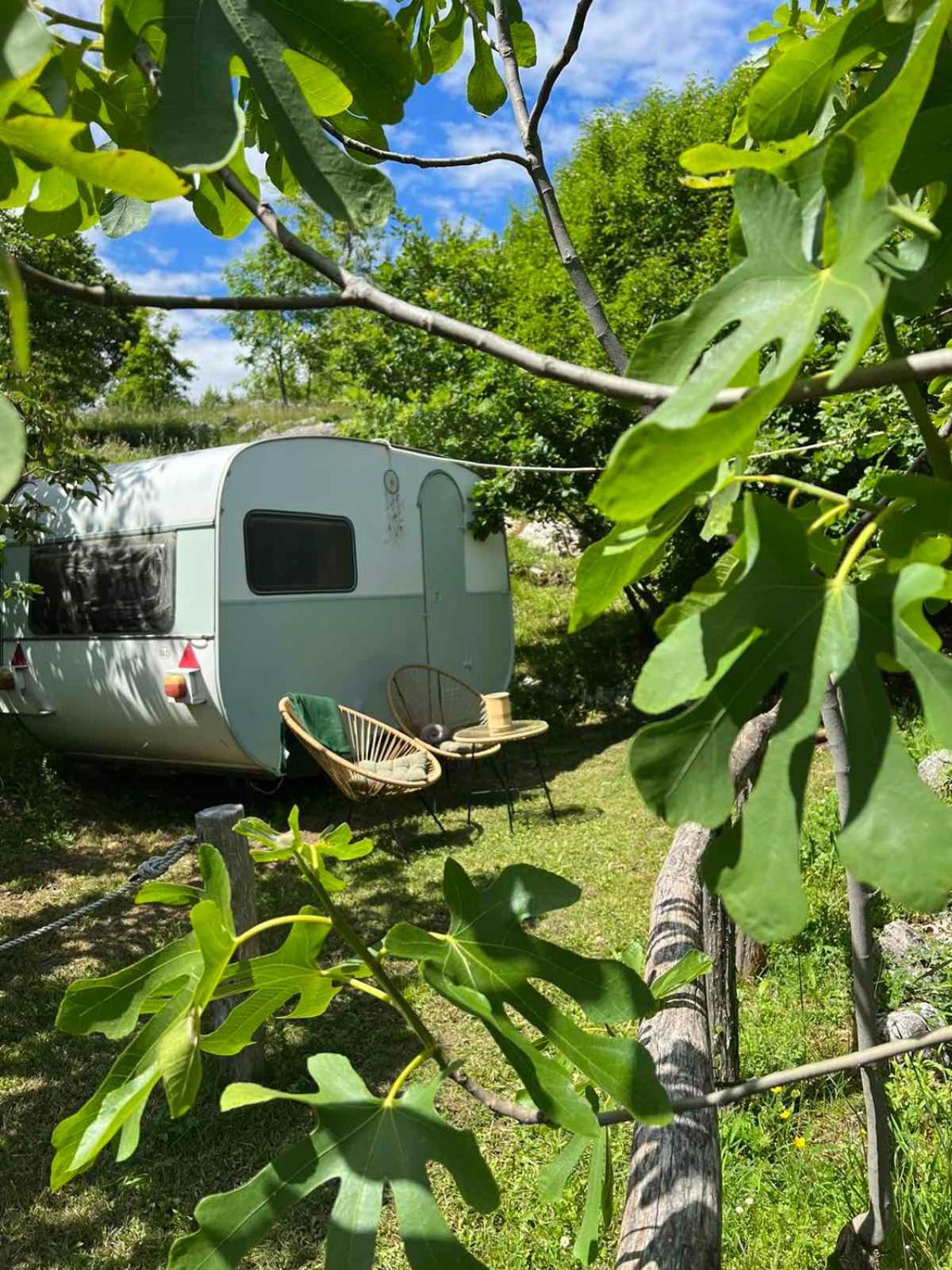 Hotel Camp Oaza,Lipa Cetynia Zewnętrze zdjęcie