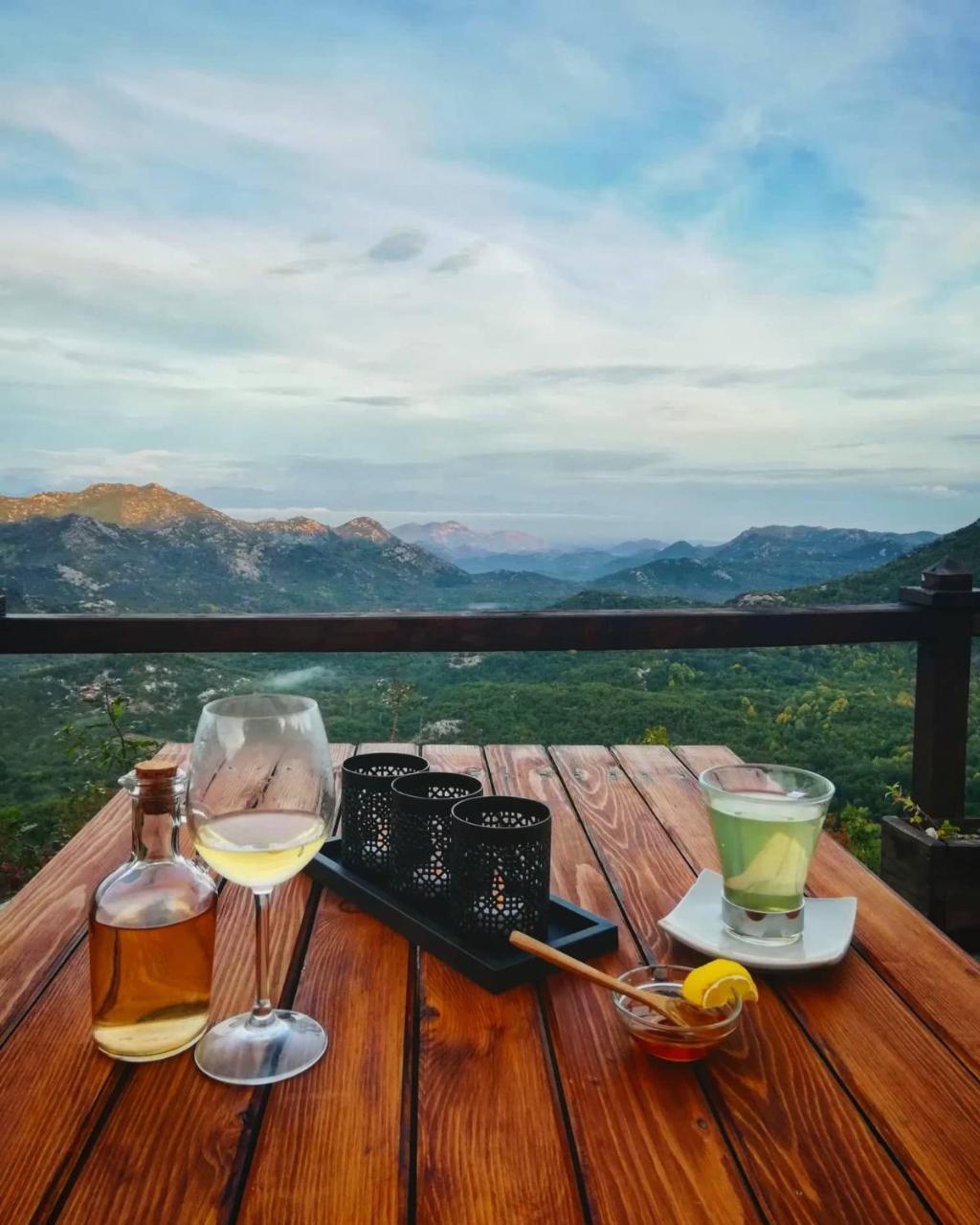 Hotel Camp Oaza,Lipa Cetynia Zewnętrze zdjęcie
